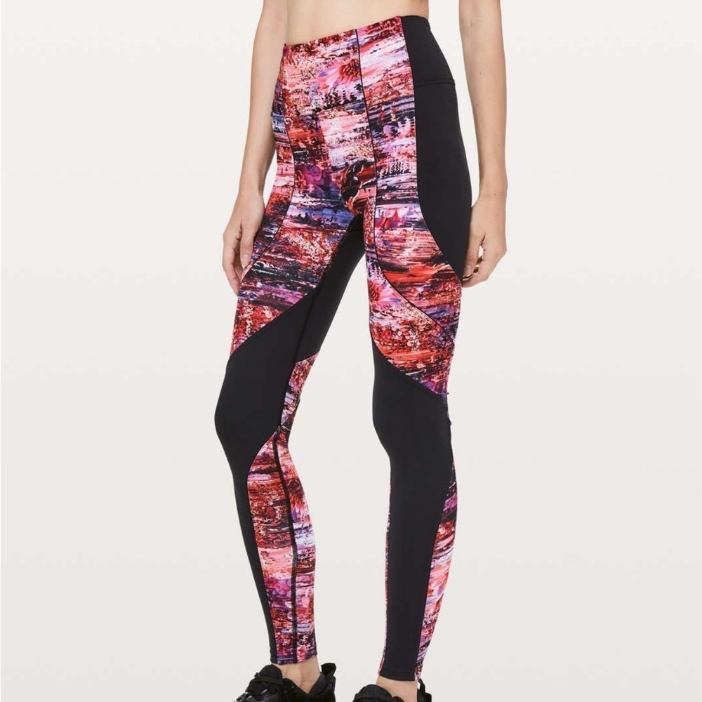 Lululemon‎ Sweat Repeat Tight Womens Size 8 Black Pink